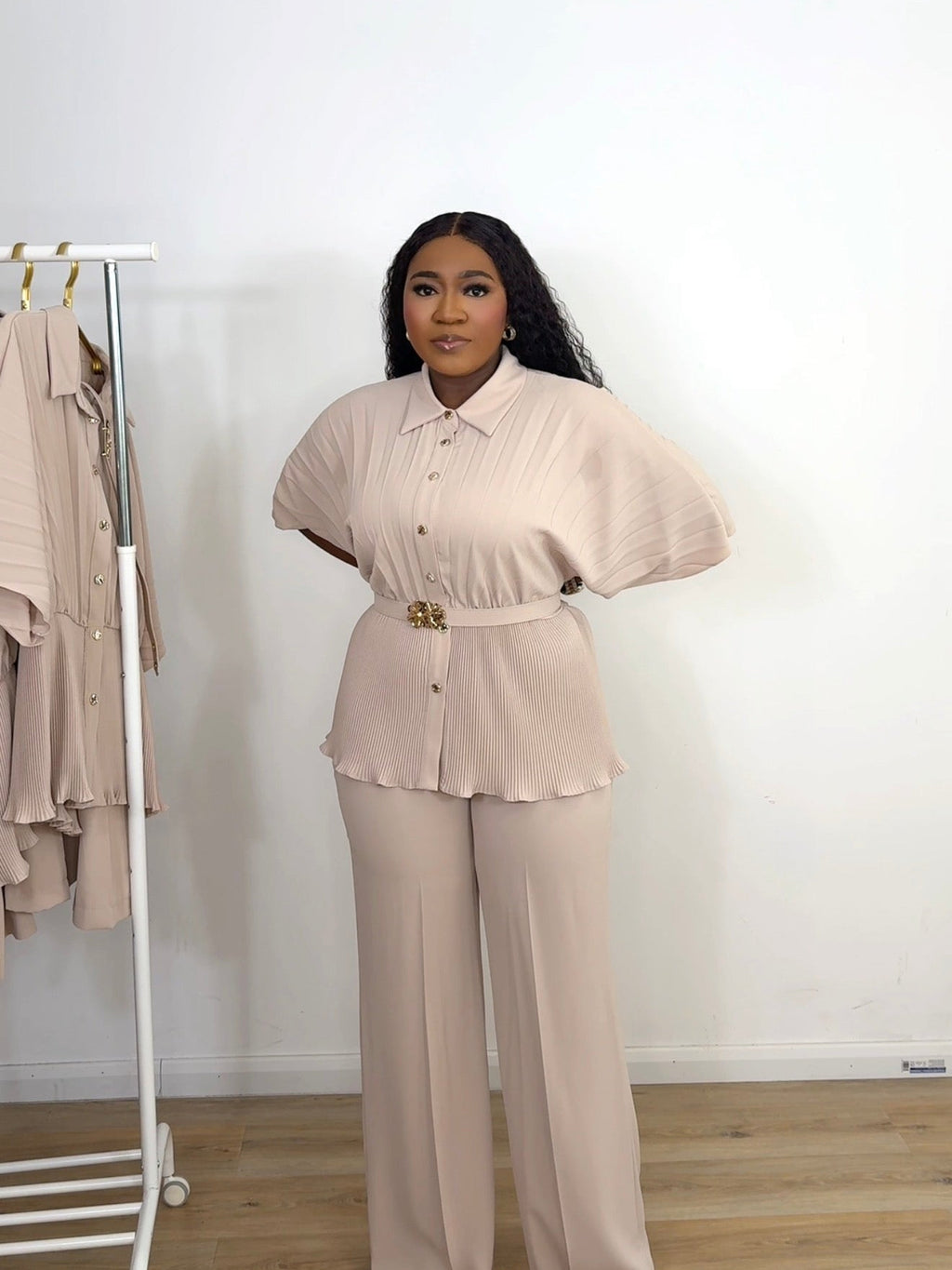 Elegant Pleat Set