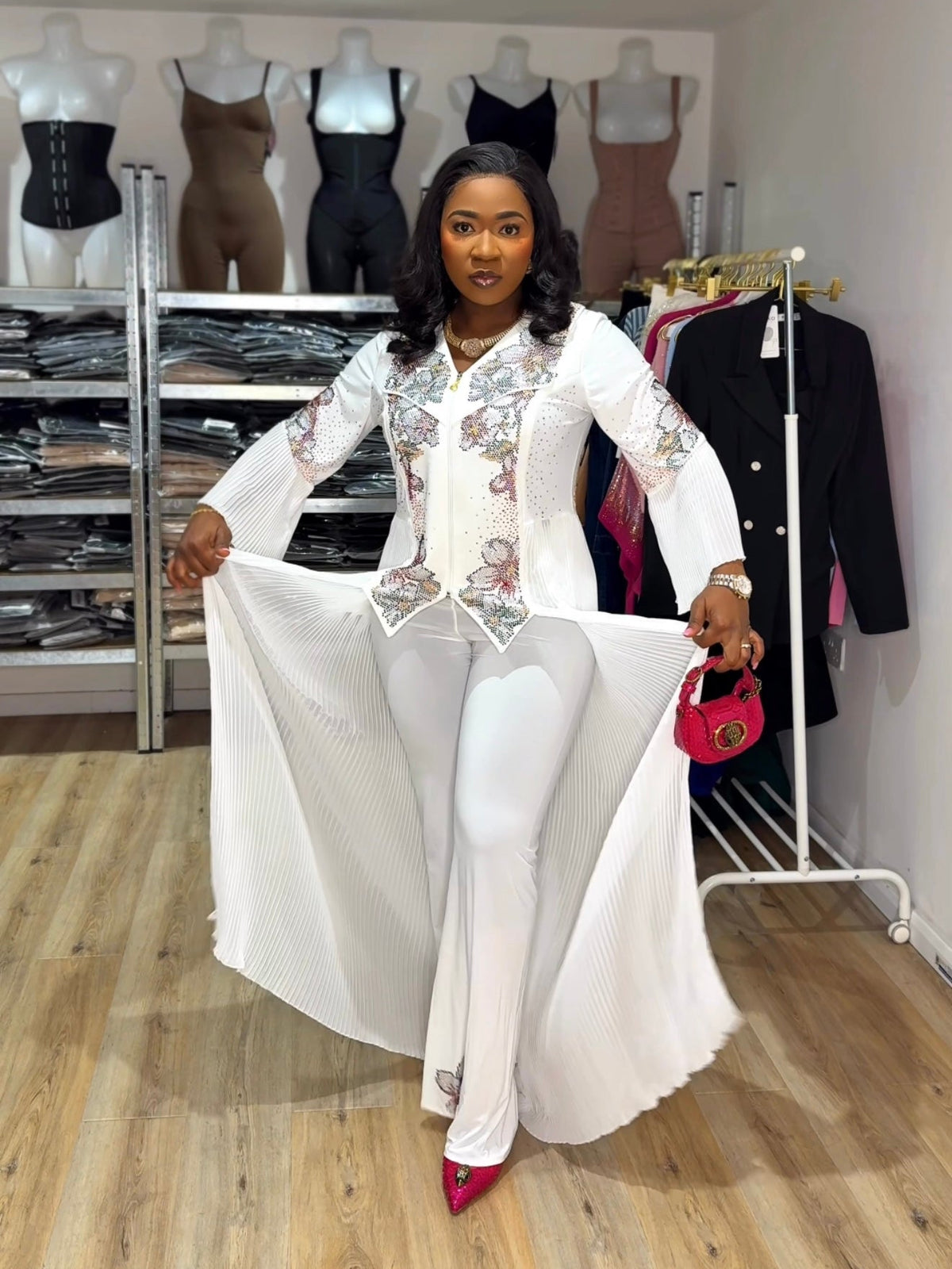Pure form elegance set
